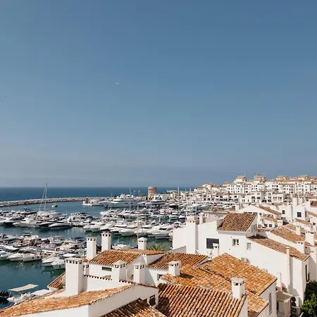 With Stunning Sea Views, Puerto Banus Apartment Marbella